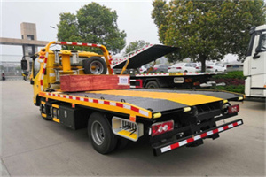 兴国道路救援拖车报价